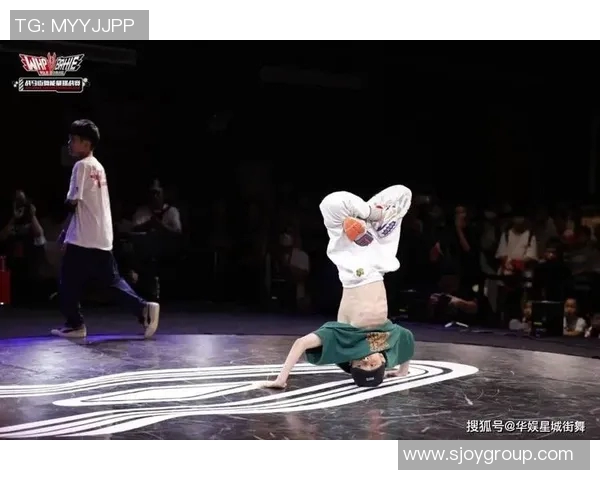 重庆街舞队的快攻策略与技巧深度解析与舞蹈文化的融合探索 重庆街舞队的快攻策略与技巧深度解析与舞蹈文化的融合探索