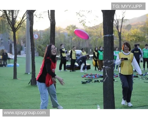 飞盘世界的追逐与梦想张芳分享她的飞盘生涯与心路历程