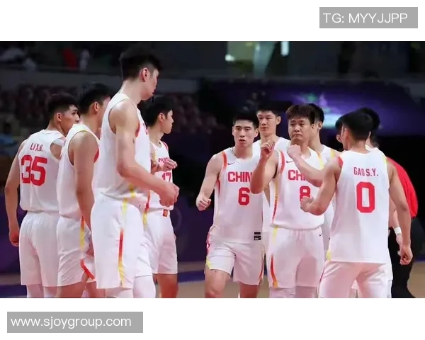 亚洲男篮激战中国队迎战新西兰队力争胜利展现实力与团队精神