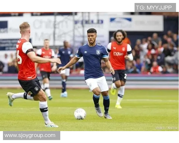 加的夫城与卢顿的精彩对决结果揭晓赛季走势引人关注