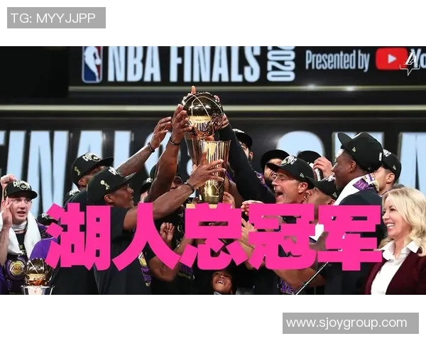 湖人对阵雄鹿的精彩对决结果揭晓球迷热议赛场表现与战术分析 湖人对阵雄鹿的精彩对决结果揭晓球迷热议赛场表现与战术分析