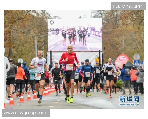 重庆飞盘队在马拉松大满贯中的耐力挑战与精彩表现分析 重庆飞盘队在马拉松大满贯中的耐力挑战与精彩表现分析