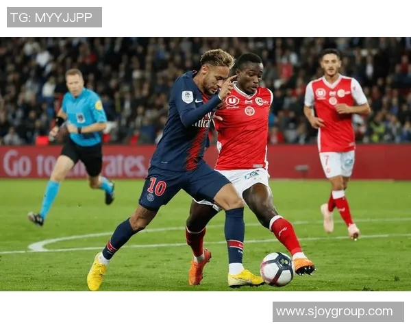 马赛与蒙彼利埃激战正酣谁将赢得法甲巅峰对决的荣耀 马赛与蒙彼利埃激战正酣谁将赢得法甲巅峰对决的荣耀