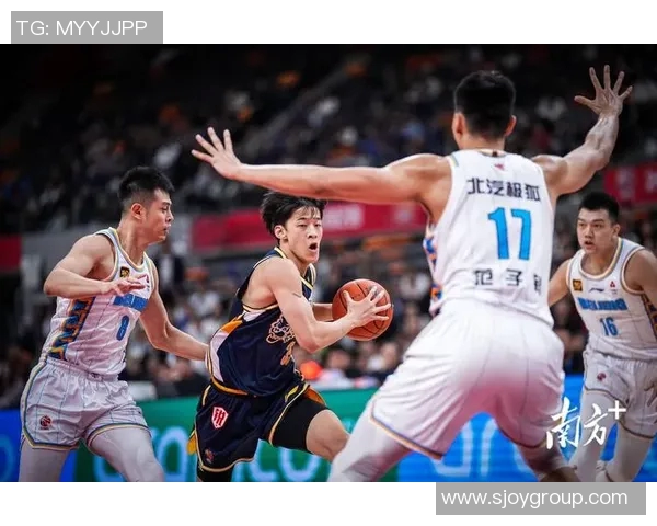 CBA福建队与北京队精彩对决录像回放全程回顾与精彩瞬间分析 CBA福建队与北京队精彩对决录像回放全程回顾与精彩瞬间分析