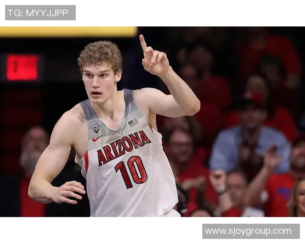 劳里马尔卡宁的崛起之路：从芬兰篮球少年到NBA明星的传奇旅程